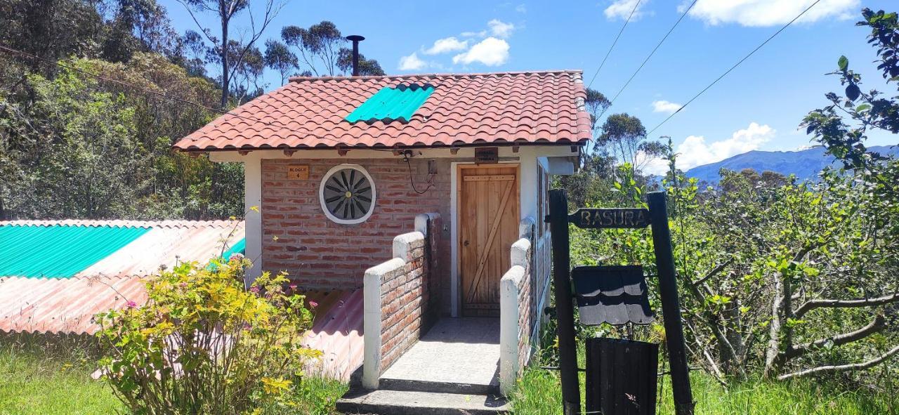 Hostal El Vaquero Chugchilan Ngoại thất bức ảnh