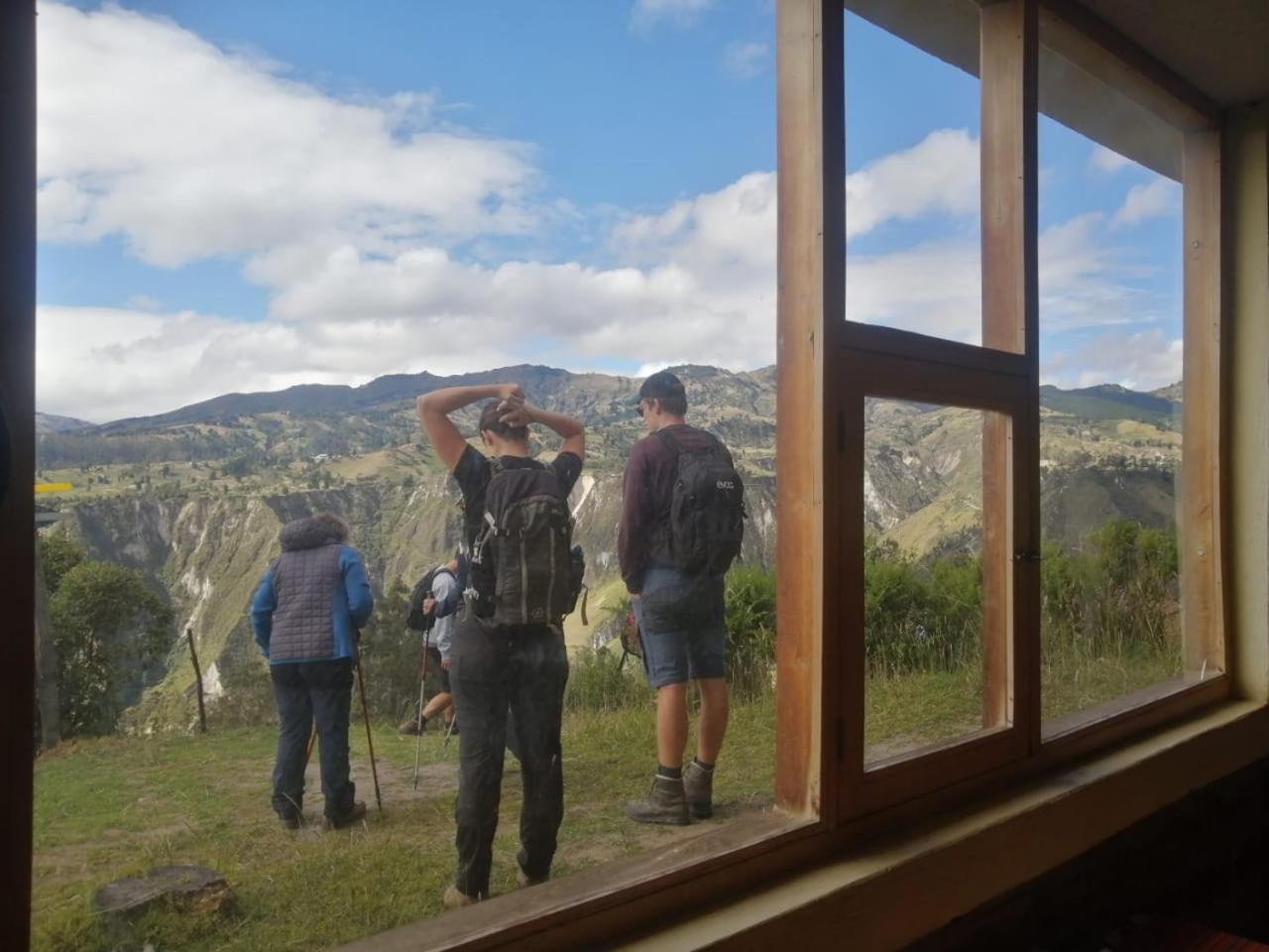 Hostal El Vaquero Chugchilan Ngoại thất bức ảnh